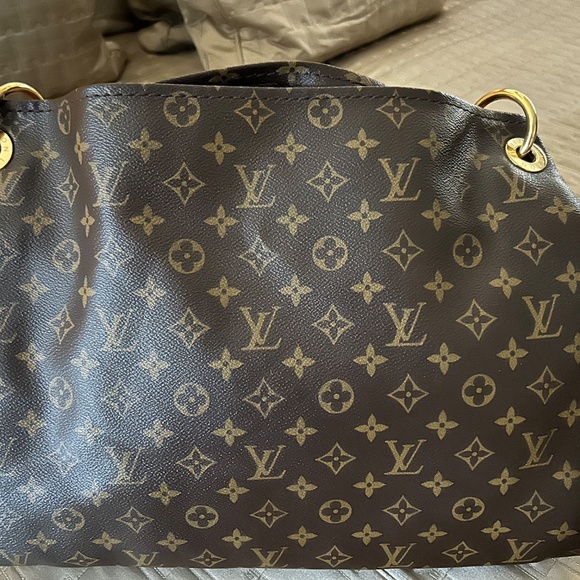 Louis Vuitton Monogram Artsy MM - Picture 5 of 11